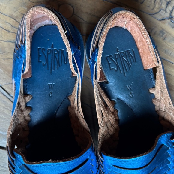 Espiritu Huarache slip on leather flats Sapphire Classics - Picture 9 of 10